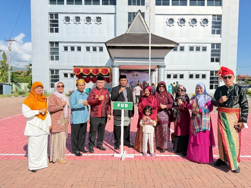 Semangat Hardiknas 2026, Sivitas Akademika FUD IAIN Sultan Amai Gorontalo Hadiri Upacara Peringatan Pendidikan Nasional